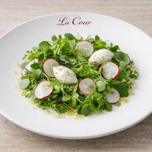 Salade de jeunes pousses et radis croquants